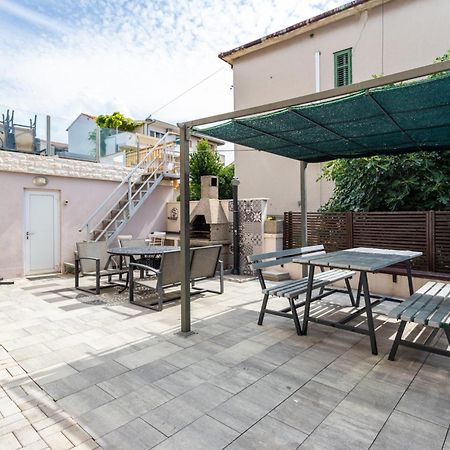 Villa Violeta With The Sea View, 3 Min Walk To The Beach Split Bagian luar foto