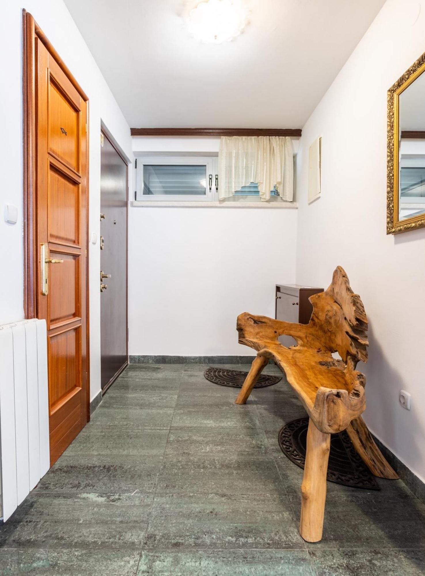 Villa Violeta With The Sea View, 3 Min Walk To The Beach Split Bagian luar foto